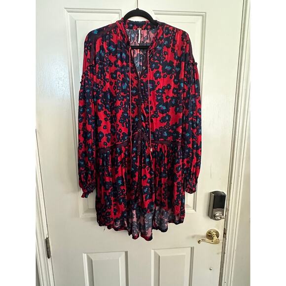 Free People Women's Red Floral Love Letter Oversized Tunic Blouse Size Small - Picture 3 of 11